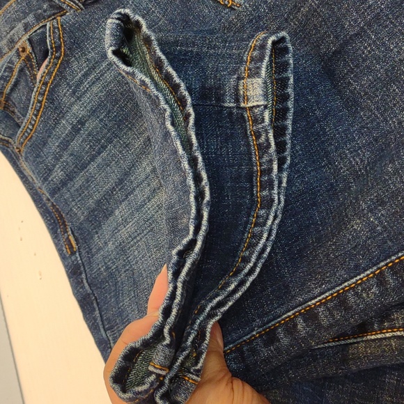 Lucky Brand Sweet'N Crop 5 Pocket Stretch Distressed Low Rise Crop Blue Jeans 4 - Picture 16 of 16